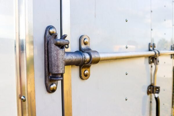 Small White Enclosed Trailer - Image 25